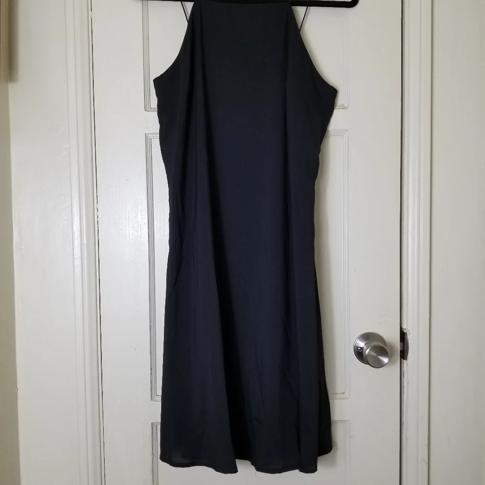 HUNTER BELL black overlay fuzzy stripe sleeveless spaghetti strap maxi dress - Picture 7 of 10